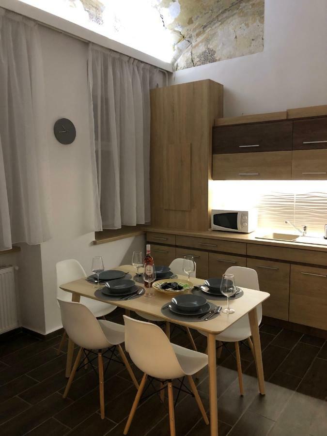 Pr Apartman Eger Luaran gambar